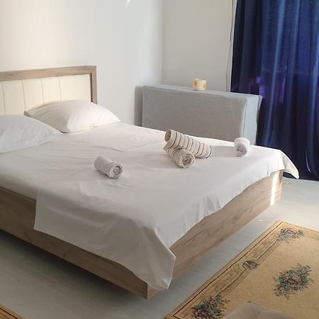 Apartman Sava Ni Exteriör bild