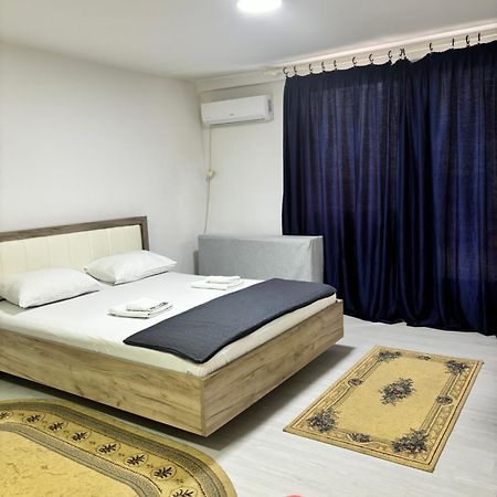 Apartman Sava Ni Exteriör bild