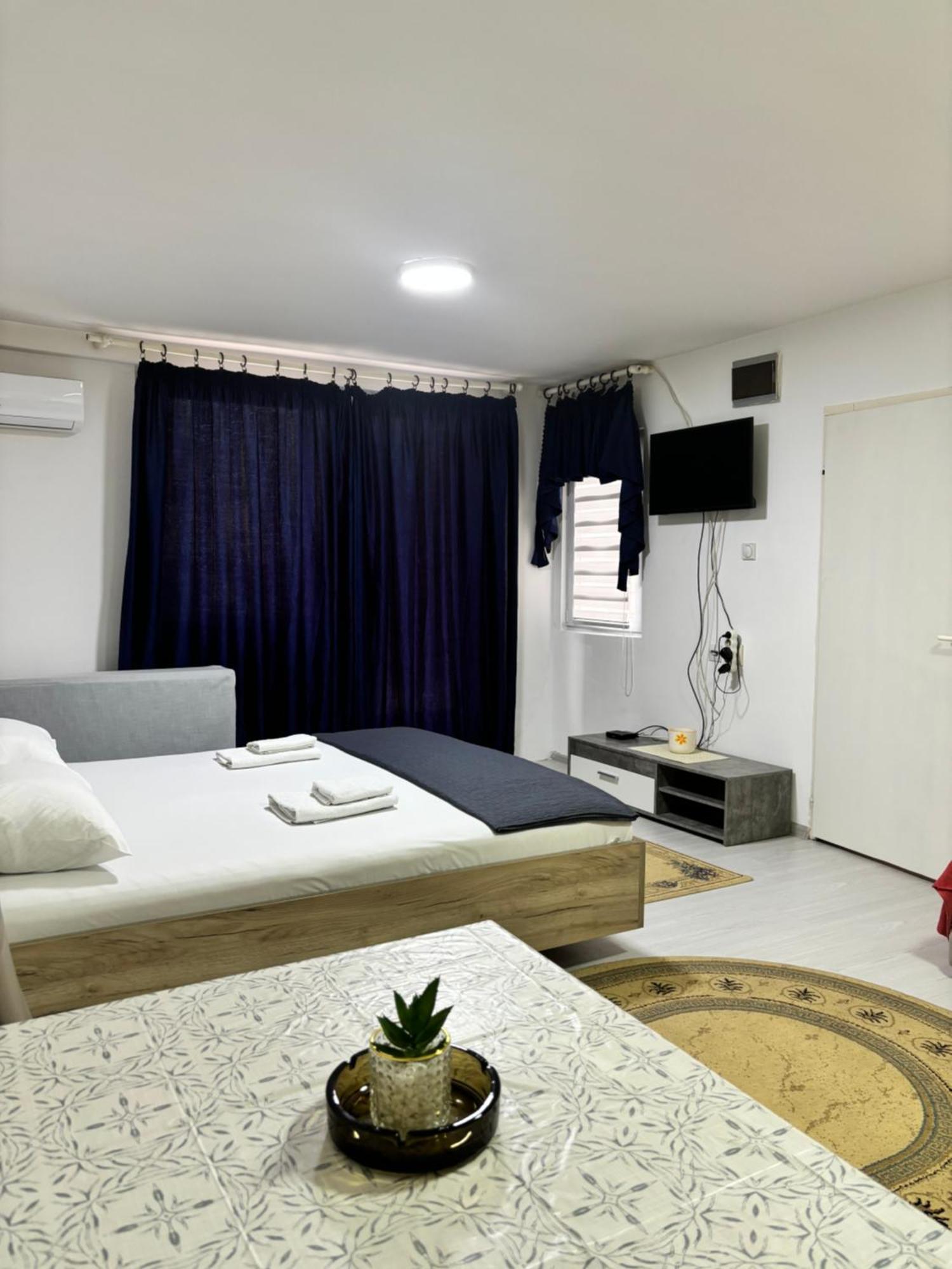 Apartman Sava Ni Exteriör bild